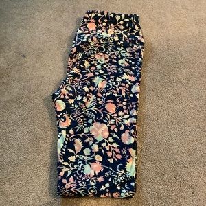 Lularoe patterned leggings